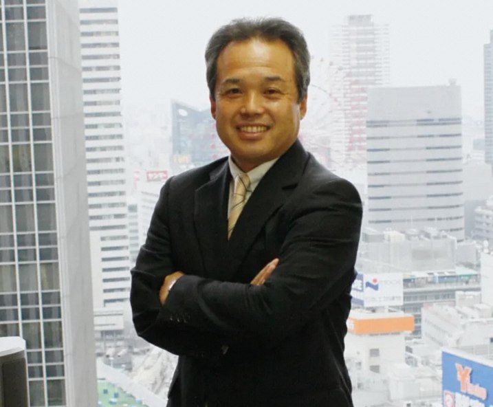 代表取締役 会長 山本 健一